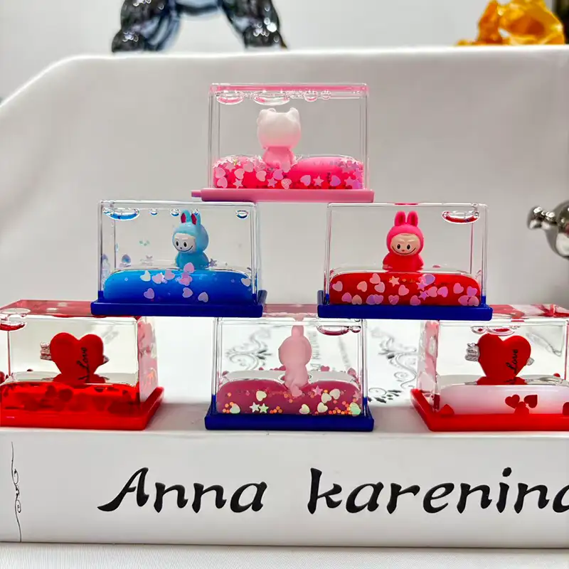 Mini rechthoekige vloeibare bureaudecoratie